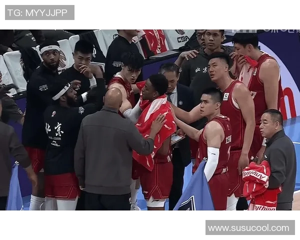 周琦与外援携手砍下双20+，助球队逆转取得胜利